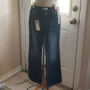 L.e.i Dark Blue Gabby Lowrise Flare adjustable waistband Jeans in size 12, NWT